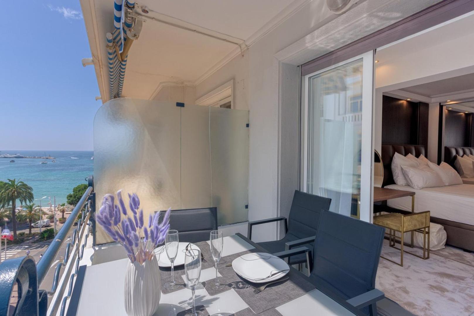 Star Croisette - Sea View Apartment Cannes